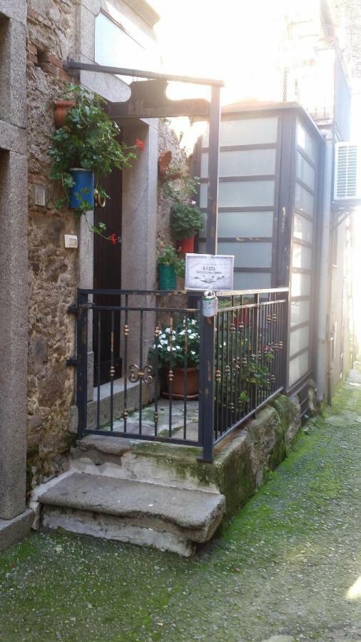 Apartamento Il Vico Serra San Bruno Exterior foto